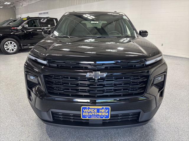 2026 Chevrolet Traverse AWD LT