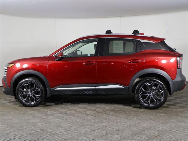 2025 Nissan Kicks SR FWD
