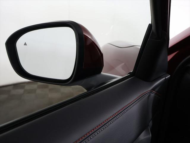 2025 Nissan Kicks SR FWD