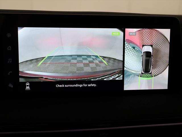 2025 Nissan Kicks SR FWD