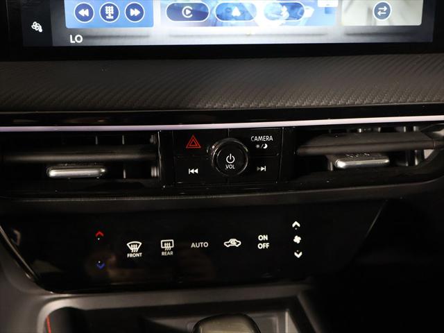 2025 Nissan Kicks SR FWD