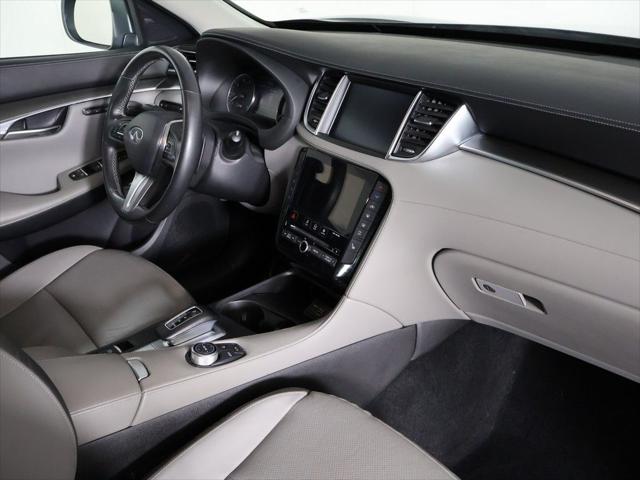 2023 INFINITI QX50 LUXE AWD