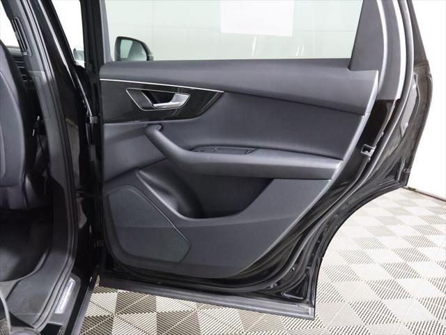 2023 Audi Q7 Premium 45 TFSI quattro Tiptronic