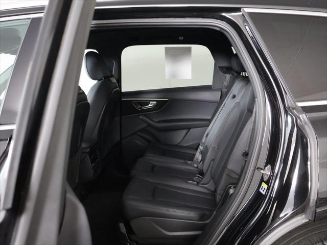 2023 Audi Q7 Premium 45 TFSI quattro Tiptronic