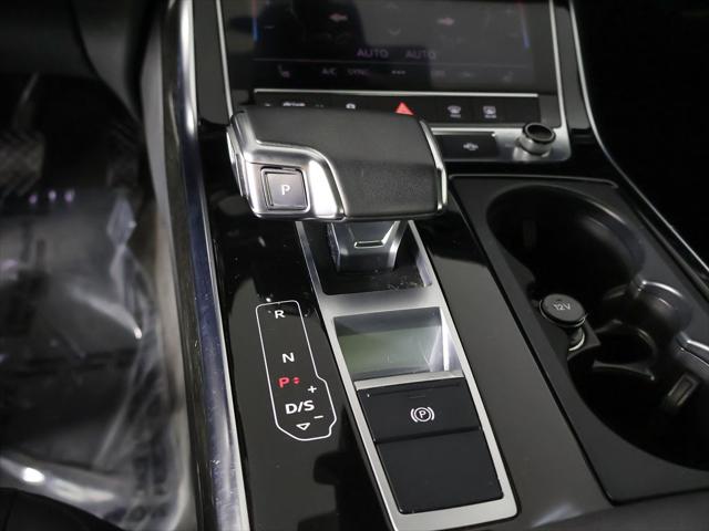 2023 Audi Q7 Premium 45 TFSI quattro Tiptronic