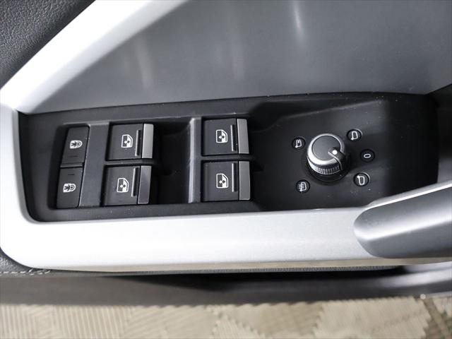 2021 Audi Q3 Premium Plus 45 TFSI S line quattro Tiptronic