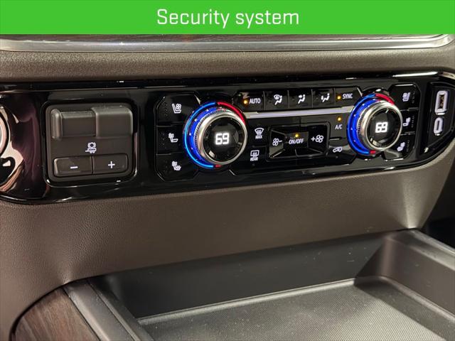2025 GMC Sierra 3500HD 4WD Crew Cab Standard Bed SLT