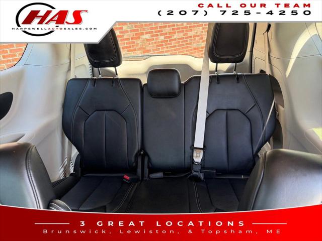 2023 Chrysler Pacifica Touring L