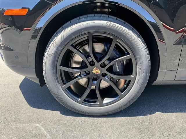 2026 Porsche Cayenne Unknown