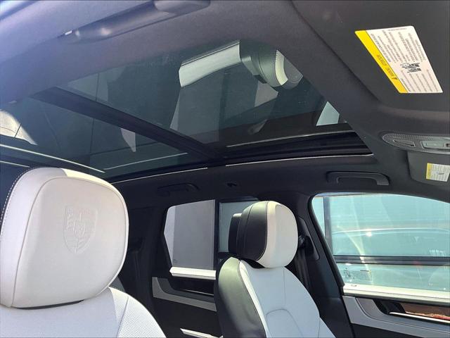 2026 Porsche Cayenne Unknown