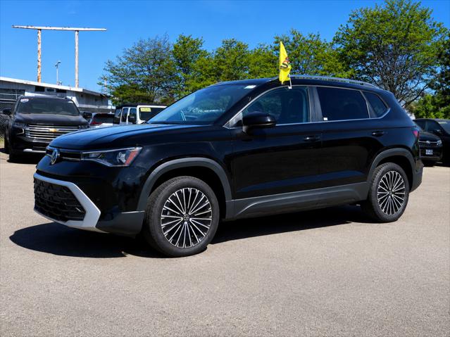 2025 Volkswagen Taos 1.5T SE