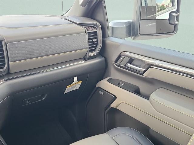 2026 Chevrolet Silverado 2500HD Crew Cab, Standard Bed, XR2, 4WD