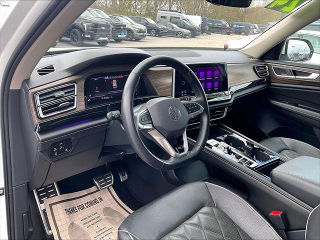 2024 Volkswagen Atlas 2.0T SEL Premium R-Line