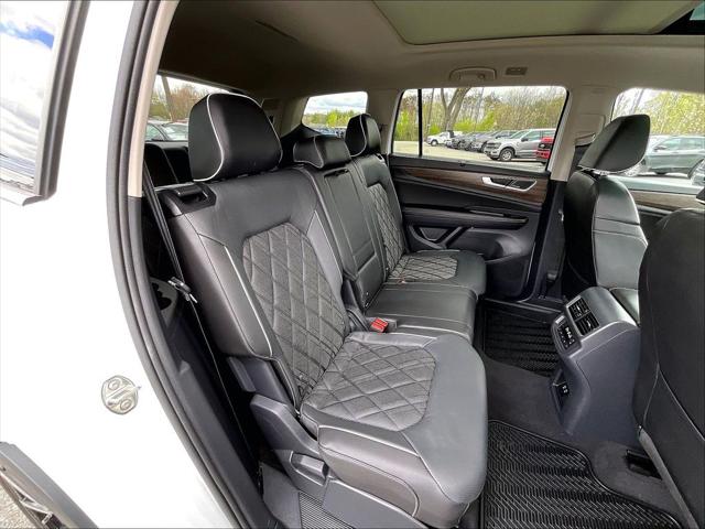 2024 Volkswagen Atlas 2.0T SEL Premium R-Line