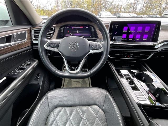 2024 Volkswagen Atlas 2.0T SEL Premium R-Line