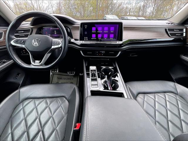 2024 Volkswagen Atlas 2.0T SEL Premium R-Line