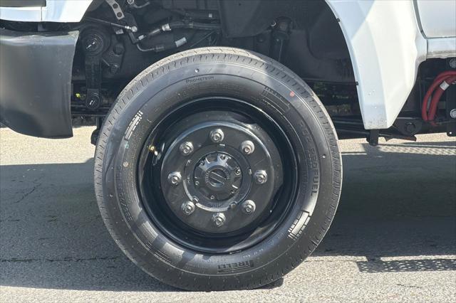2024 Chevrolet Silverado 6500HD 1WT
