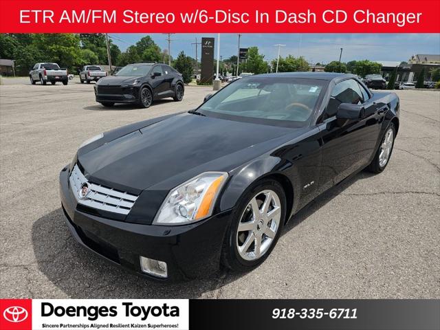 2004 Cadillac XLR Standard