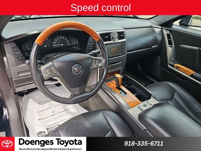 2004 Cadillac XLR Standard