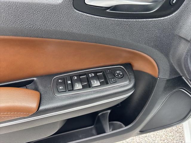2018 Chrysler 300 300C