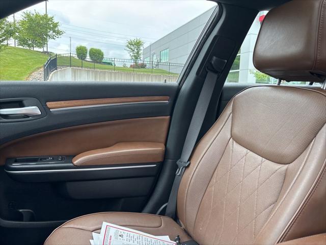 2018 Chrysler 300 300C