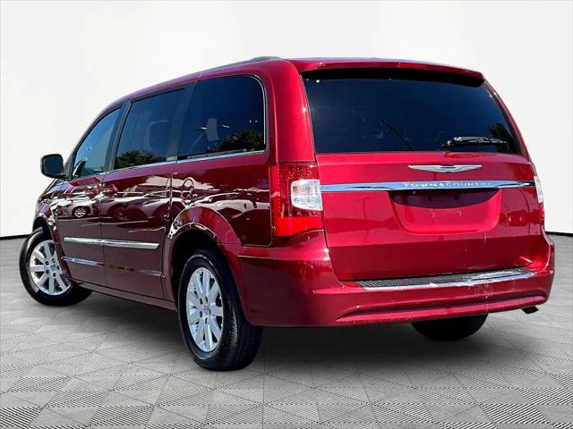 2015 Chrysler Town & Country Touring