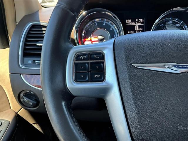 2015 Chrysler Town & Country Touring