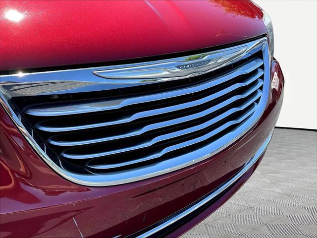 2015 Chrysler Town & Country Touring