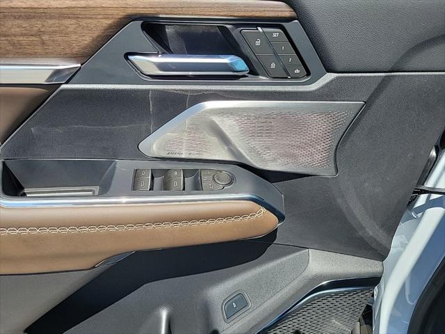 2026 GMC Acadia Denali Ultimate AWD
