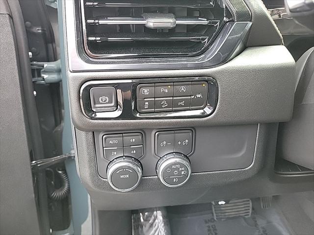 2026 GMC Yukon XL 4WD AT4
