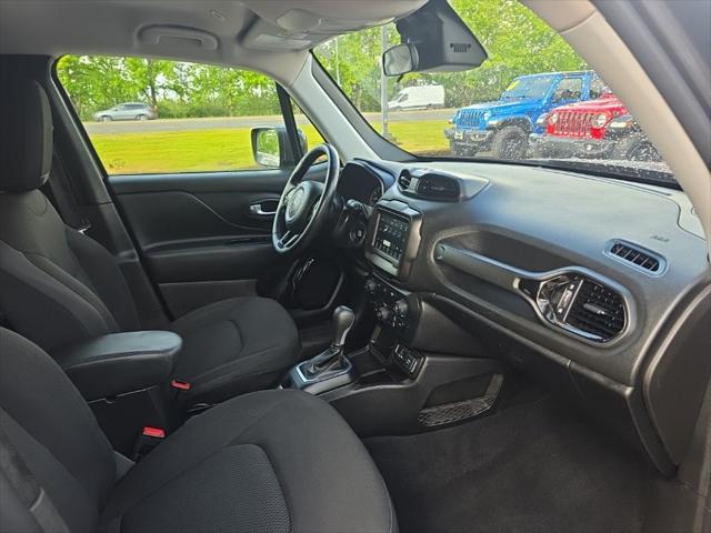 2020 Jeep Renegade Altitude FWD