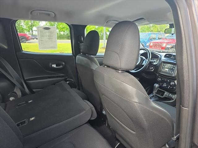 2020 Jeep Renegade Altitude FWD