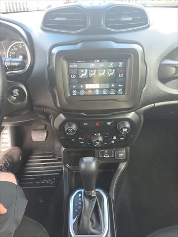 2020 Jeep Renegade Altitude FWD