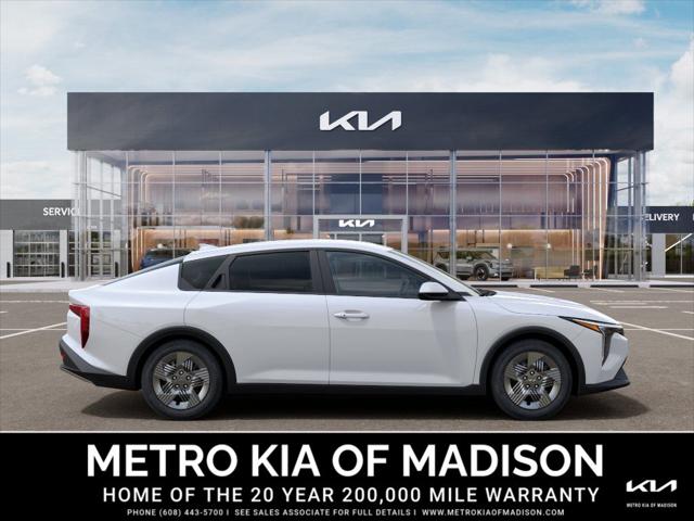 2026 Kia K4 LX