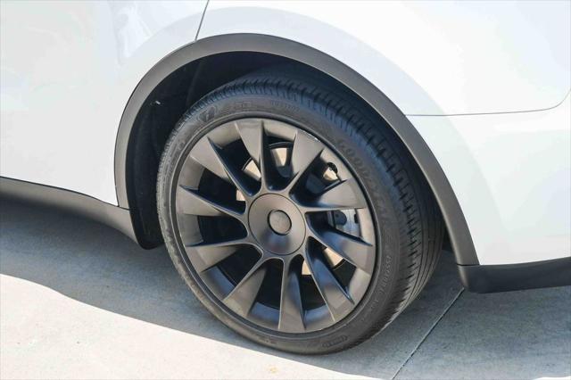 2024 Tesla Model Y Long Range Dual Motor All-Wheel Drive