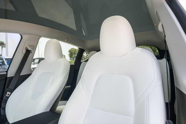 2024 Tesla Model Y Long Range Dual Motor All-Wheel Drive