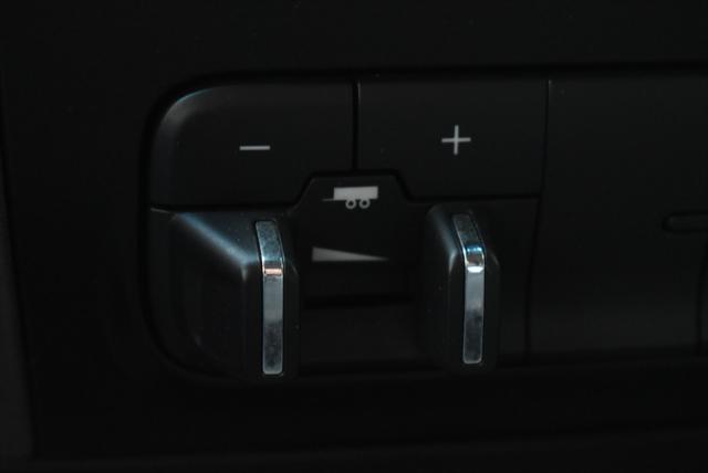 2022 Ram 1500 Classic Tradesman Crew Cab 4x4 5'7" Box