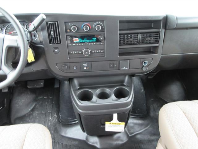 2026 Chevrolet Express Cargo Van 2500 Regular Wheelbase, WT, RWD