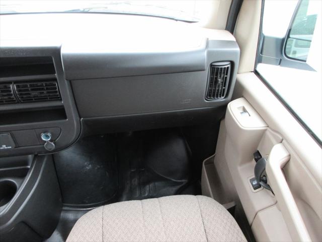2026 Chevrolet Express Cargo Van 2500 Regular Wheelbase, WT, RWD