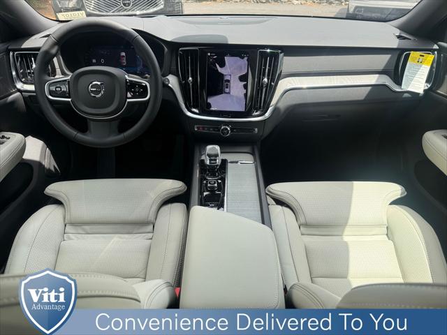2026 Volvo V60 Cross Country Ultra, B5 AWD Gas (mild hybrid)