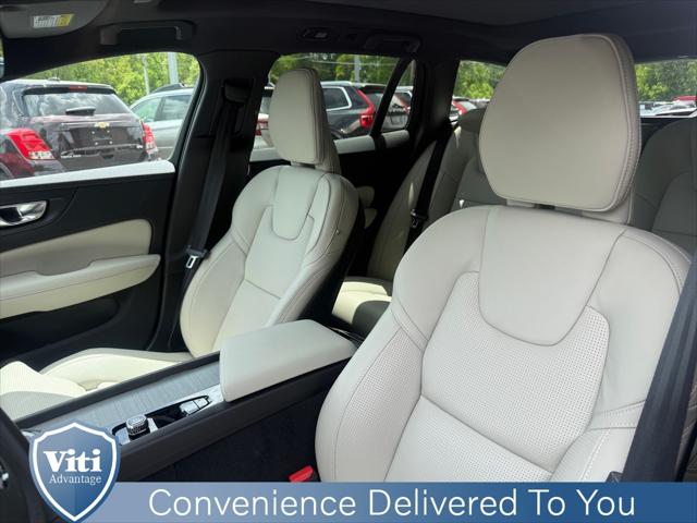 2026 Volvo V60 Cross Country Ultra, B5 AWD Gas (mild hybrid)