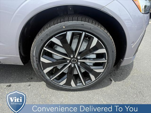 2026 Volvo XC60 Plug-In Hybrid Ultra, T8 AWD Electric/Gasoline, Dark