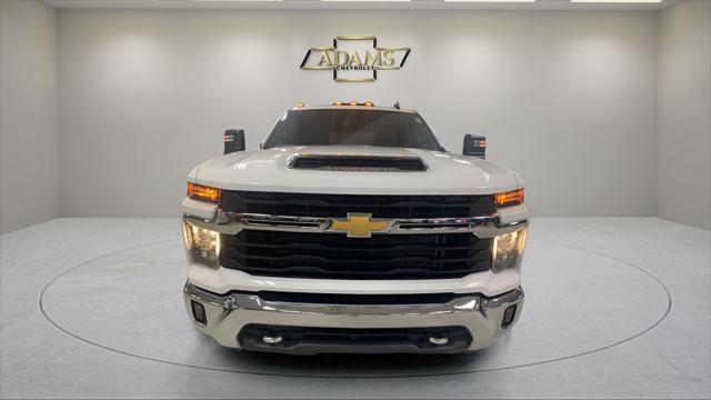 2026 Chevrolet Silverado 2500HD Crew Cab, Standard Bed, LT, 4WD