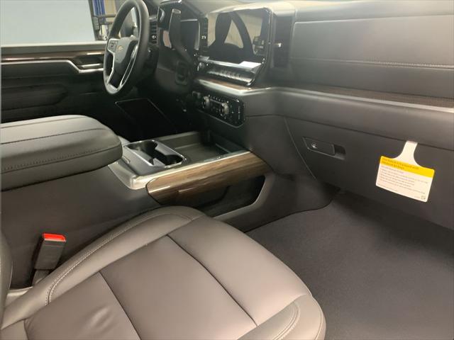 2026 Chevrolet Silverado 2500HD Crew Cab, Standard Bed, LT, 4WD