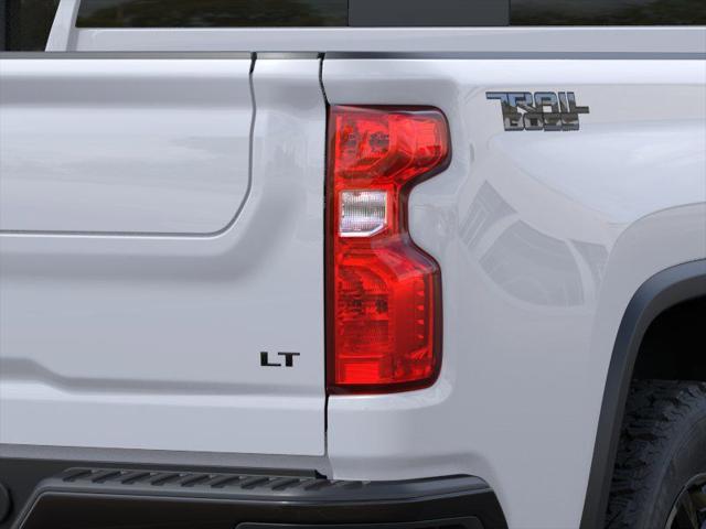 2026 Chevrolet Silverado 2500HD Crew Cab, Standard Bed, LT, 4WD