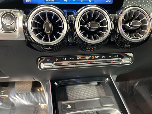 2025 Mercedes-Benz GLB 4MATIC