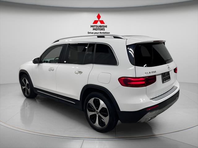 2025 Mercedes-Benz GLB 4MATIC