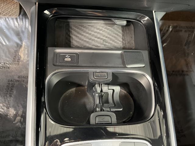 2025 Mercedes-Benz GLB 4MATIC