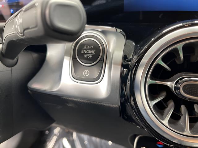 2025 Mercedes-Benz GLB 4MATIC