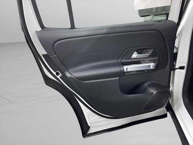 2025 Mercedes-Benz GLB 4MATIC